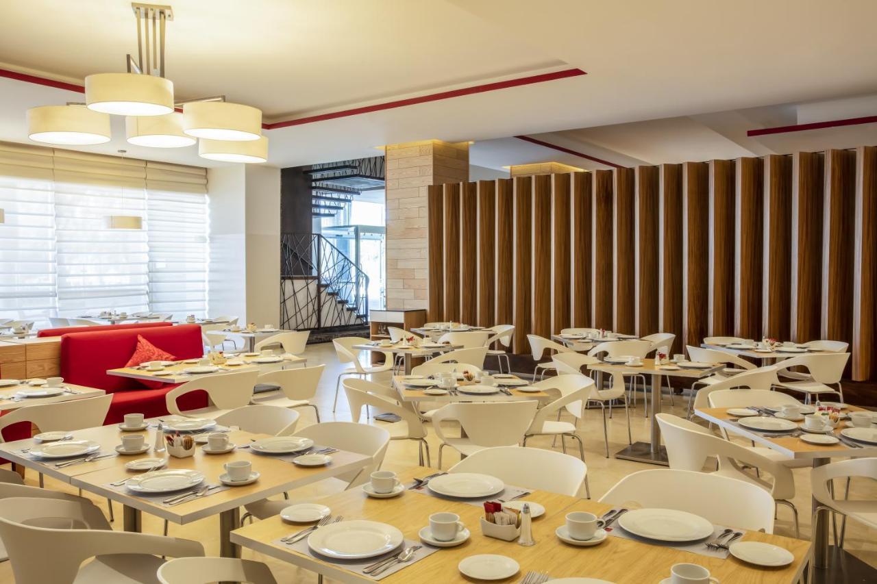Fiesta Inn Celaya Galerias Eksteriør bilde